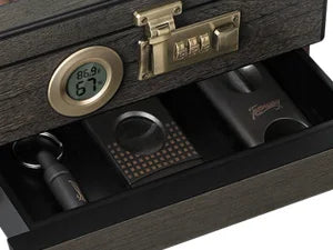 Umidificador de Charutos com Tampa de Vidro – Caixa de Mesa com Termo-higrômetro Digital, Umidificador, Divisória, Gaveta de Acessórios e Trava com Senha